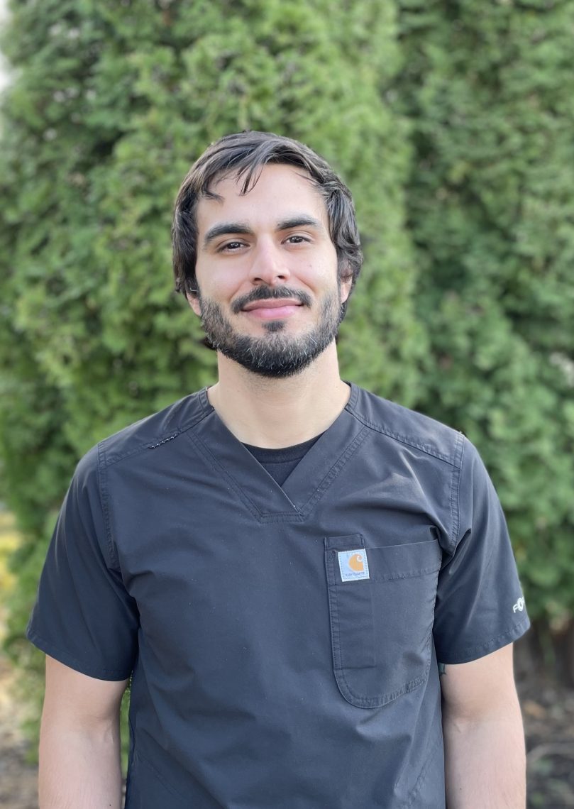 Portrait of Dr. Juan Carvajal, DVM, Emergency Veterinarian at Boundary Bay Veterinary Specialty Hospital.